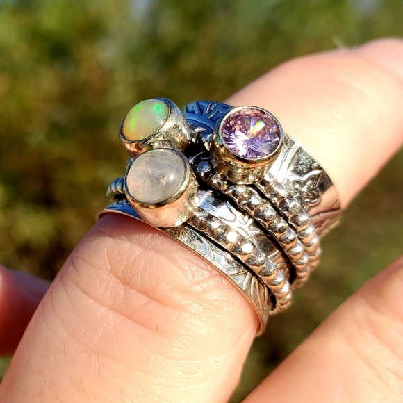 New Ethiopian Opal, Rainbow Moonstone and Pink Topaz Silver Spinner Ring. - Picture 12 of 16
